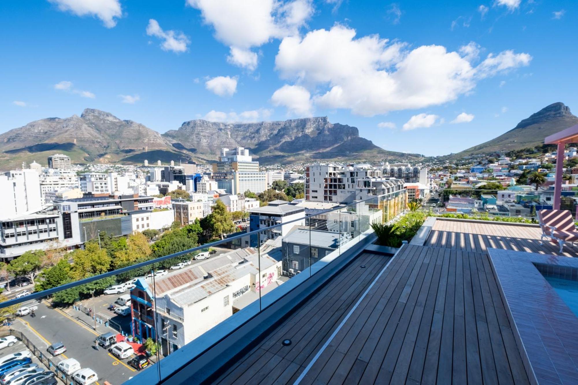 Apartment The Rose 610 - Lux With Rooftop Pool
