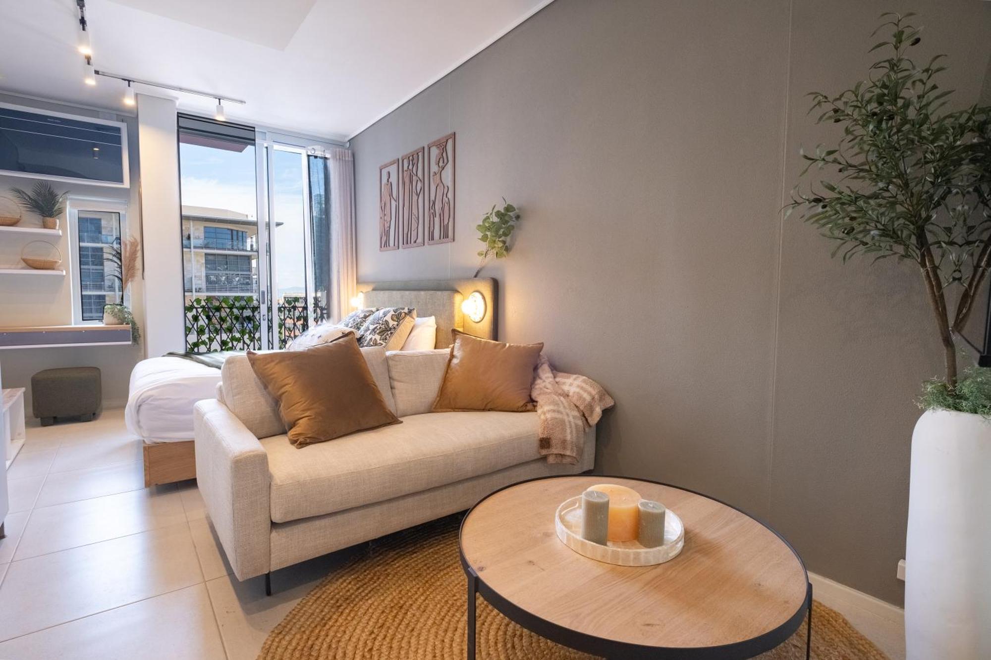 The Rose 610 - Lux With Rooftop Pool Apartment Cape Town